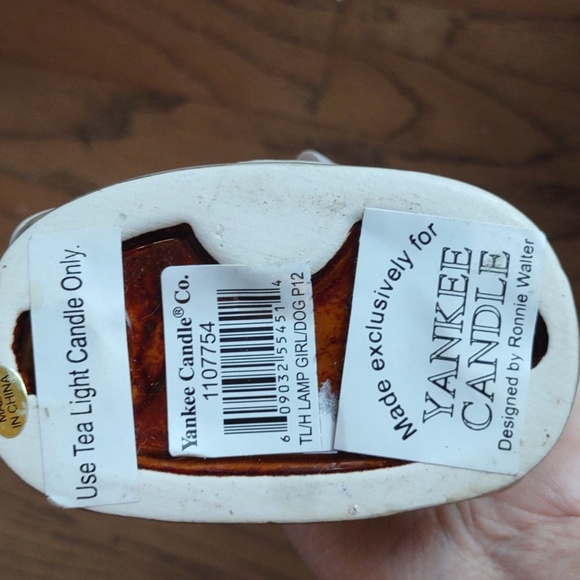 Yankee Candle Winter Scene Tea Light Candle  Holder Designed by Ronnie Walter - Picture 6 of 6